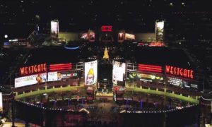 westgate facebook 300x180 - Tirador solitario deja tres heridos en centro comercial en Glendale, AZ.