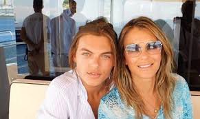 descarga 4 2 - Elizabeth Hurley gana la herencia de sus hijos