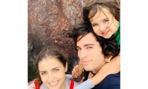 descarga 53 300x180 - Hijo de Michelle Renaud debuta en la actuación de la mano de Danilo Carrera
