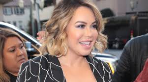 descarga 76 - Chiquis Rivera confiesa cuál es su terapia ante el truene con Lorenzo Méndez