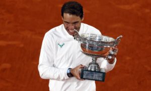 Rafael Nadal 300x180 - Rafael Nadal llega a 20 títulos y agranda su leyenda en Roland Garros