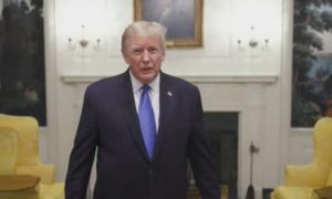 Trump Covid 300x180 - Asegura Trump que ya está bien