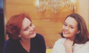 descarga 47 2 300x180 - Shaila recuerda a Rocío Dúrcal en el que sería su cumpleaños