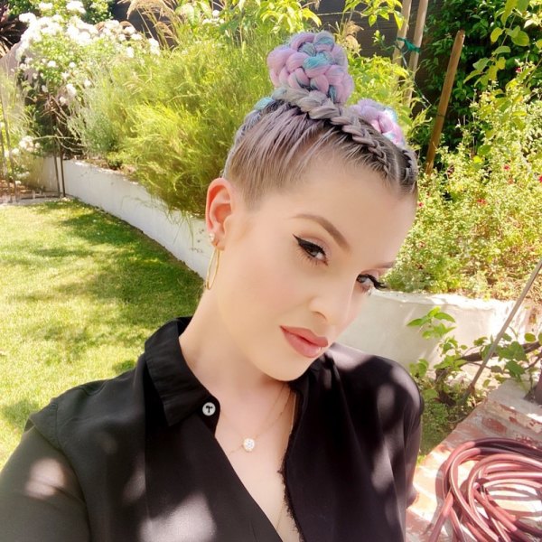 descarga 47 3 - Kelly Osbourne reaparece con 40 kilos menos