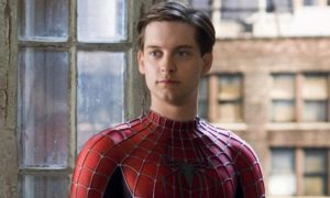tobey maguire en doctor strange 2 300x180 - La condición de Tobey Maguire