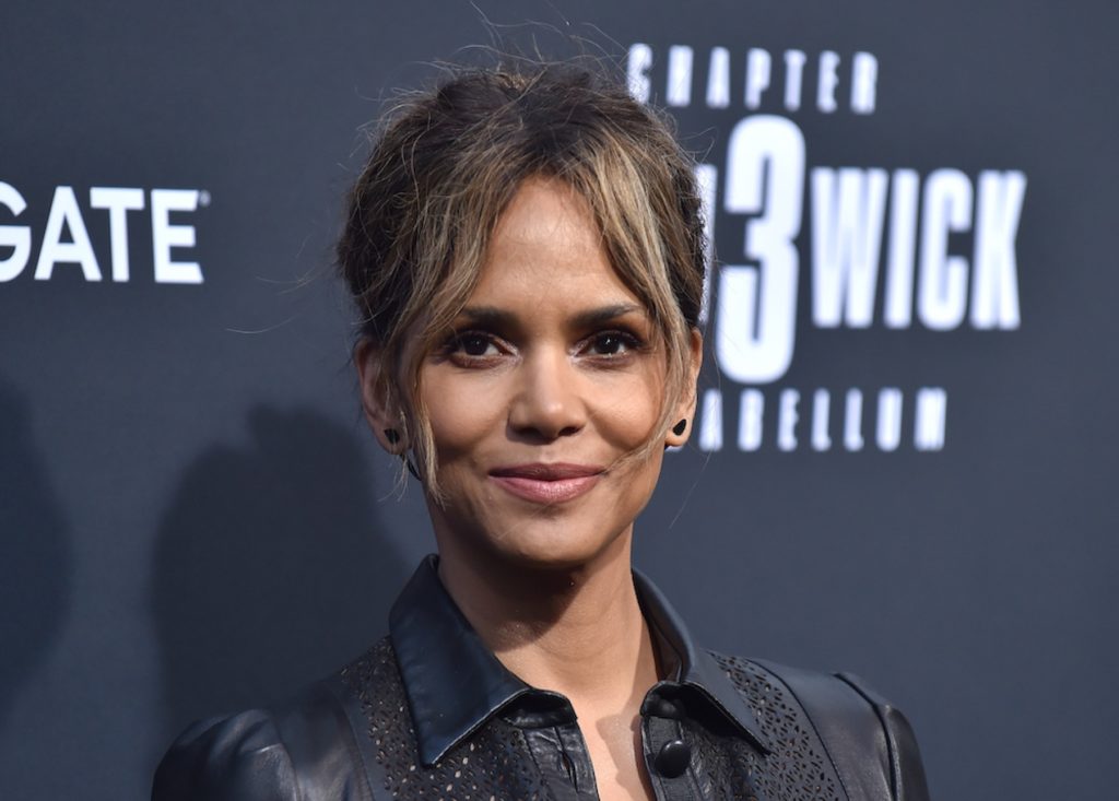 descarga 20 2 1024x733 - Halle Berry desmiente así su leyenda urbana en Hollywood