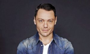 h9mmmqfrvgyxnpbrtoao 300x180 - Tiziano Ferro rompe el silencio de su faceta como alcohólico, bulímico y gay