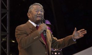 Armando Manzanero 300x180 - Fallece Armando Manzanero