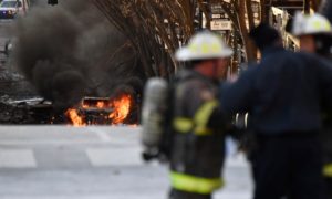 Explosión 2 300x180 - Estados Unidos amanece en Navidad con acto terrorista en Nashville