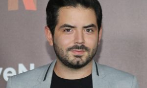 Jose Eduardo Derbez cortesia 300x180 - José Eduardo Derbez hace extraña confesión