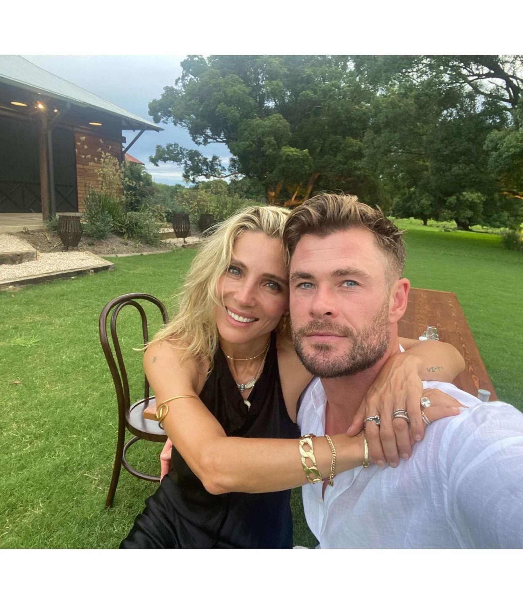 descarga 2020 12 24T183623.191 1 - Elsa Pataky y Chris Hemsworth celebran diez años de casados