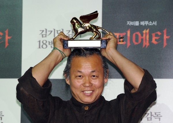 descarga 34 - Muere el director de cine surcoreano Kim Ki-duk por Covid-19