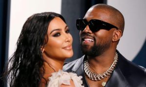 80b4c73a 2fe9 42f3 a831 67aeb965a6cf alta libre aspect ratio default 0 300x180 - La teoría que apunta a que Kanye le fue infiel a Kim con famoso maquillista