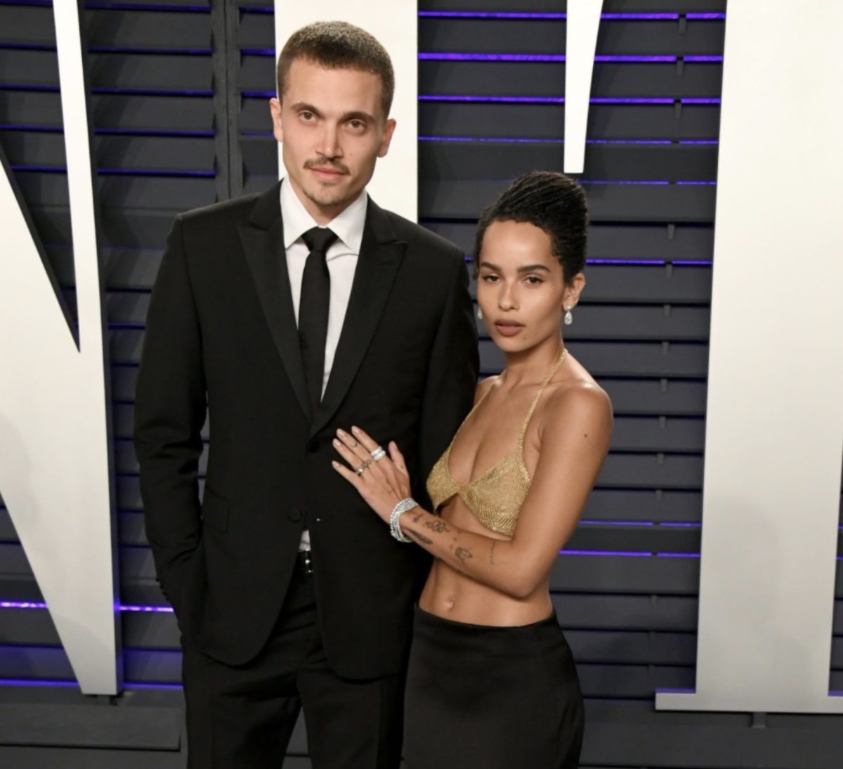 descarga 2021 01 04T184217.056 1200x1094 - Zoe Kravitz y Karl Glusman se divorcian tras 18 meses de matrimonio