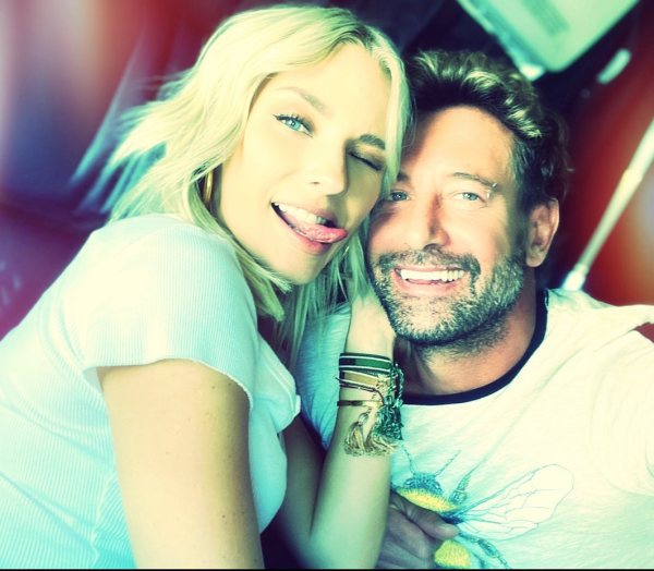 descarga 2021 01 20T145152.145 - Irina Baeva y Gabriel Soto anuncian su compromiso