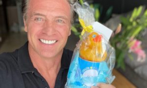 descarga 2021 01 20T202622.910 2 300x180 - Juan Soler viajará a Argentina para conocer a su primera nieta