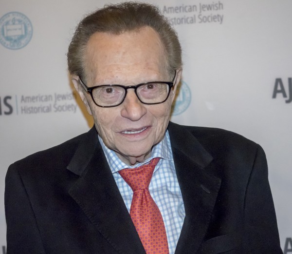 descarga 2021 01 23T132914.710 - Muere el presentador de televisión Larry King por Covid-19