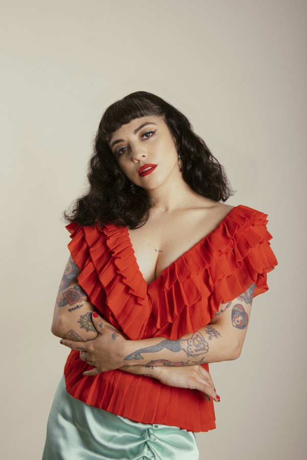 descarga 28 - Mon Laferte nos descifra del ADN de su nueva canción