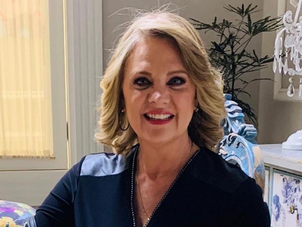 erika buenfil crop1584557350852 1.jpg 1902800913 1 - El cambio de look que rejuveneció a Erika Buenfil