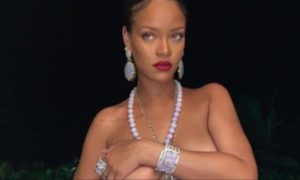 58b2c17c 4d51 4e95 b66f 0367807fca8d alta libre aspect ratio default 0 300x180 - Polémica en India por foto topless de Rihanna