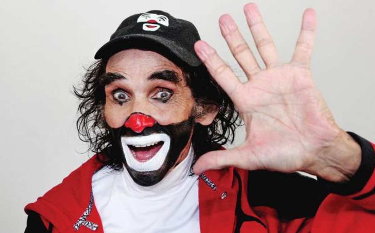cepillin apoyo actual presidente unidos 1 - Muere Cepillín, el payaso cantante de los niños