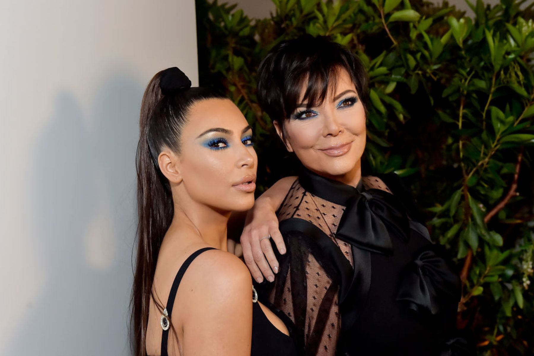 descarga 77 1 - Kris Jenner rompe el silencio sobre el divorcio de Kim Kardashian