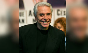 cuartoscuro enrique guzman 1 173420 300x180 - Enrique Guzmán reaparece tras escándalo con su nieta