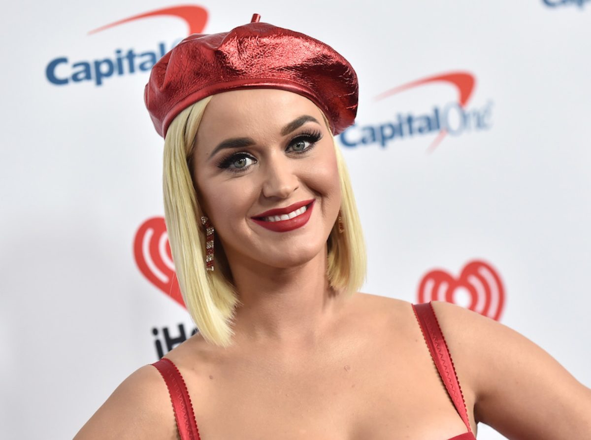 descarga 2021 04 17T142310.256 1200x893 - Katy Perry arremete contra las redes sociales