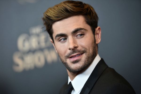 descarga 2021 04 24T132300.760 - La razón por la que todo el mundo habla de la cara de Zac Efron