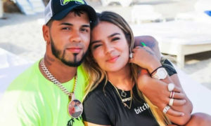 karol g anuel aa confirman terminaron relacion 300x180 - Karol G y Anuel AA confirman el final de su romance