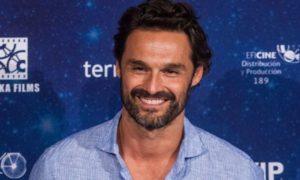 new project408 041406 300x180 - Revelan que Iván Sánchez tiene un romance con Irene Esser