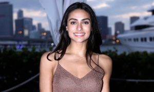 EOQT67KW4Aoqbwm 300x180 - Renata Notni habla sobre su romance con Diego Boneta