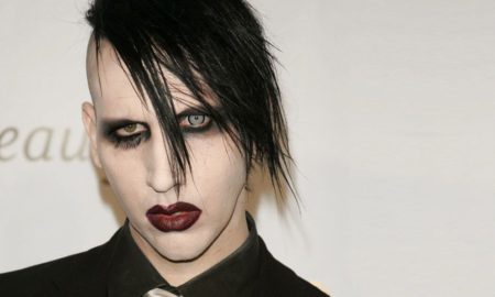 EzWmRk VoAAVhN2 450x270 - Marilyn Manson se entrega a la policía en caso de agresión a camarógrafo