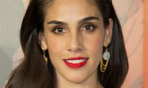 Sandra Echeverria comparte la dieta que siguio para bajar el peso del embarazo 1280x720 1 300x180 - Sandra Echeverría reaparece tras vencer rara enfermedad