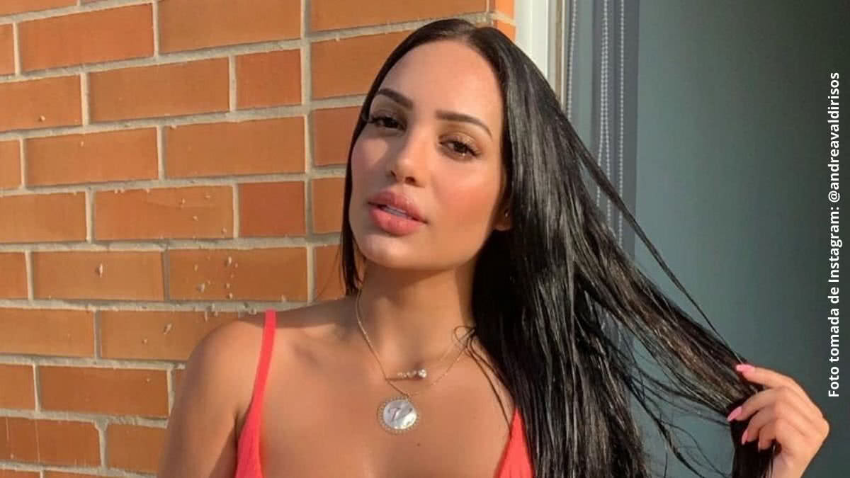 andrea valdiri su hija mayor banando a su hija menor instagram  1  - Andrea Valdiri rompe en llanto tras enterarse de recaída de joven que ayudó a salir de las drogas