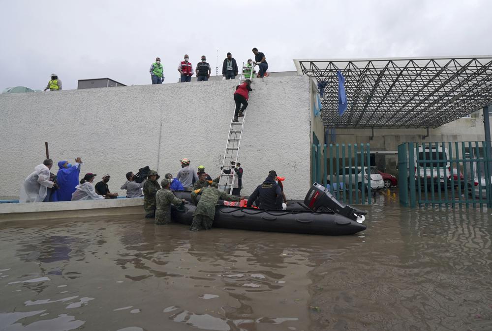 Inundación - México: 16 mueren en un hospital por inundación