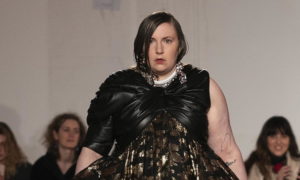 crop 300x180 - Lena Dunham se casó en secreto con Luis Felber