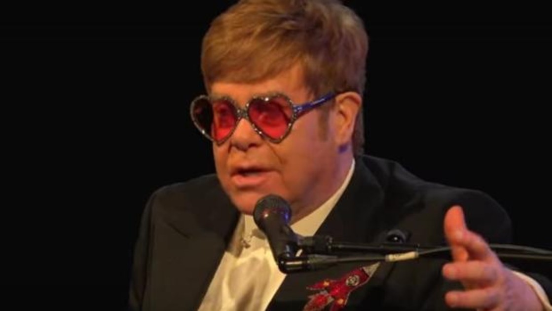 rocketman elton john taron egerton1 kwKC 1200x630@abc - Elton John será operado de emergencia