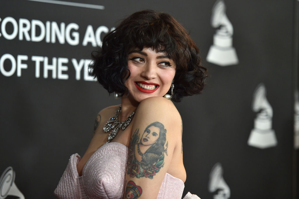 3 mon laferte - Mon Laferte explora su embarazo a través de la música