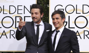 Luna y García 300x180 - Diego Luna y Gael ganan demanda contra marca de bebida