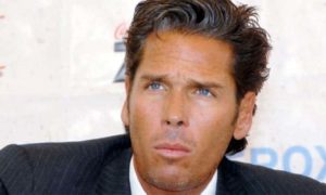 roberto 300x180 - Roberto Palazuelos asegura ser víctima de ataques