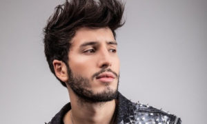 41e6300c r2hl7mdx7vcafebvbkijgg7wue 61f3fc0e83e9b 1 300x180 - Sebastián Yatra se desnudará en su debut como actor