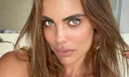 sara corrales foto recien levantada sin ropa 450x270 - Sara Corrales se compromete con su novio