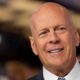 16486600695716 80x80 - Bruce Willis se retira del cine por sufrir afasia