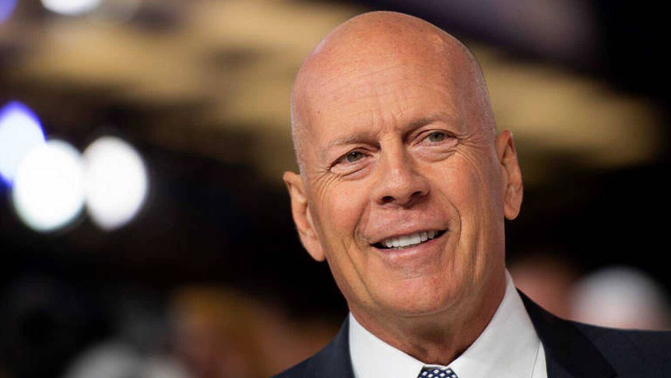 16486600695716 - Bruce Willis se retira del cine por sufrir afasia