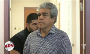 190828 4020362 Arrestan al actor Jorge Reynoso por acoso a  300x180 - Jorge Reynoso reaparece en México tras acusación