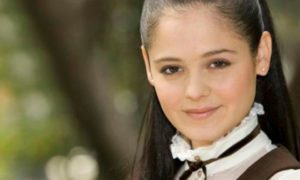allisson lozz actriz 1024x576 1 300x180 - Allisson Lozz rompe en llanto en redes sociales