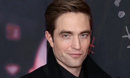 descarga 6 2 450x270 - Robert Pattinson protagonizará la próxima película de 'Parásitos'