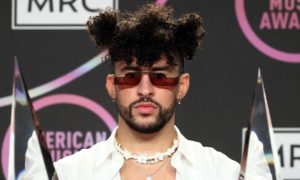 1643049044 223935 1643049364 gigante normal 300x180 - Demandan a Bad Bunny por infringir derechos de autor