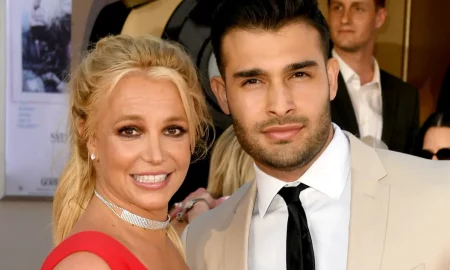 e4c0a1c295faa77160b6d8e503796d7946 8 Britney Spears Sam Asghari.2x.rsocial.w600 450x270 - Britney Spears tuvo un ataque de pánico en su boda